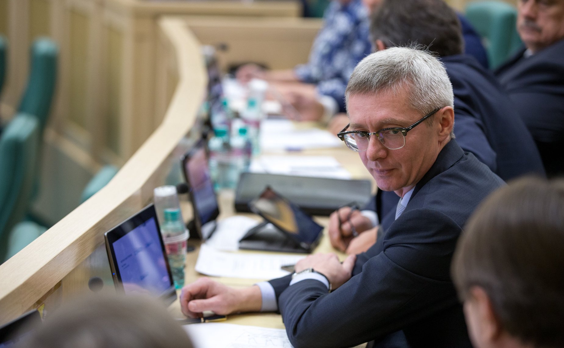 О. Казаковцев