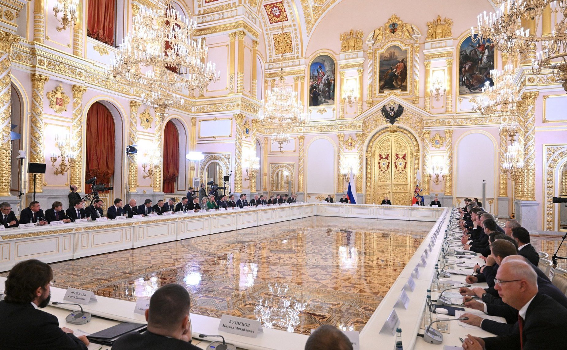 Председатель Совета Федерации Валентина Матвиенко приняла участие в заседании Совета при Президенте по стратегическому развитию и национальным проектам