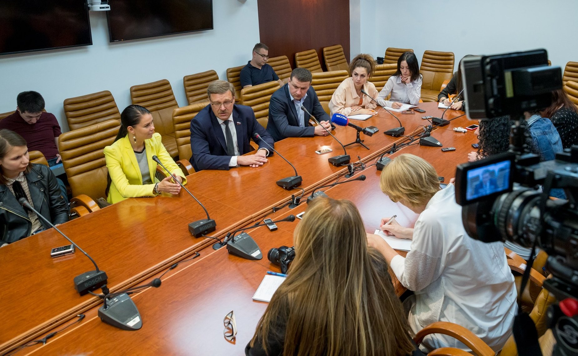 Встреча председателя Комитета СФ по международным делам Константина Косачева с журналистами ведущих СМИ Абхазии и Южной Осетии