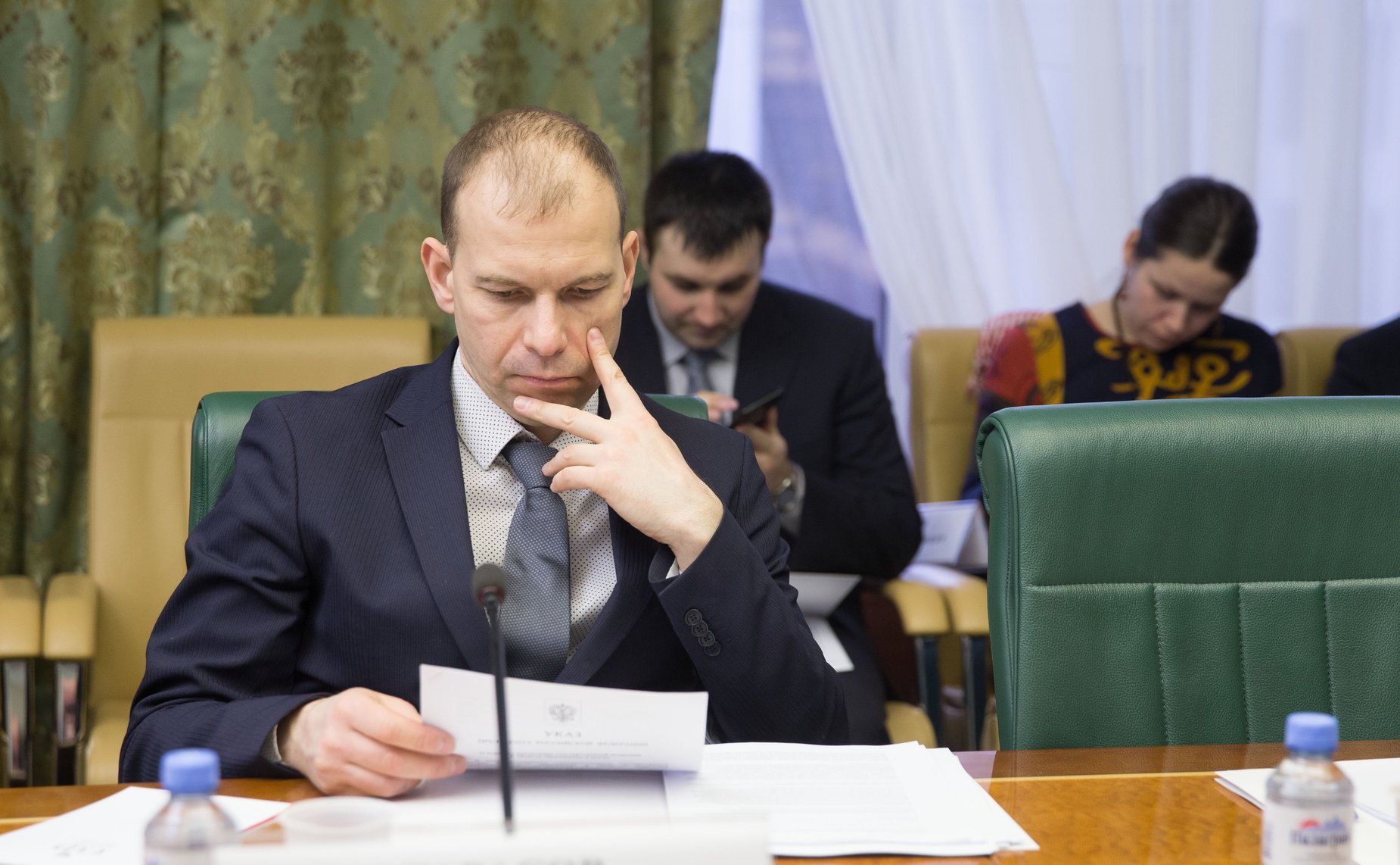 «Круглый стол», посвященный актуальным вопросам совершенствования механизмов по увеличению числа граждан, обучающихся в вузах России