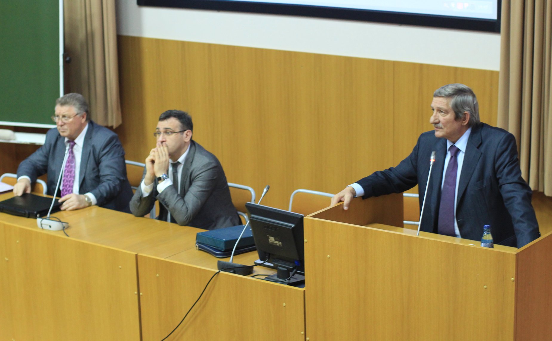 11-12 В. Новиков встреча в РАНХиГС 5