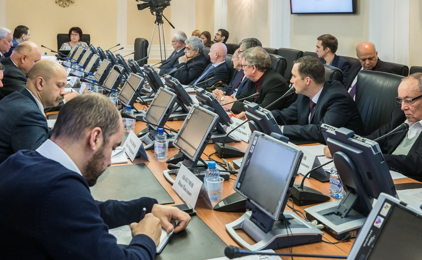 Л. Талабаева провела совещание по вопросу законодательного обеспечения при добыче анадромных видов рыб во внутренних морских водах РФ