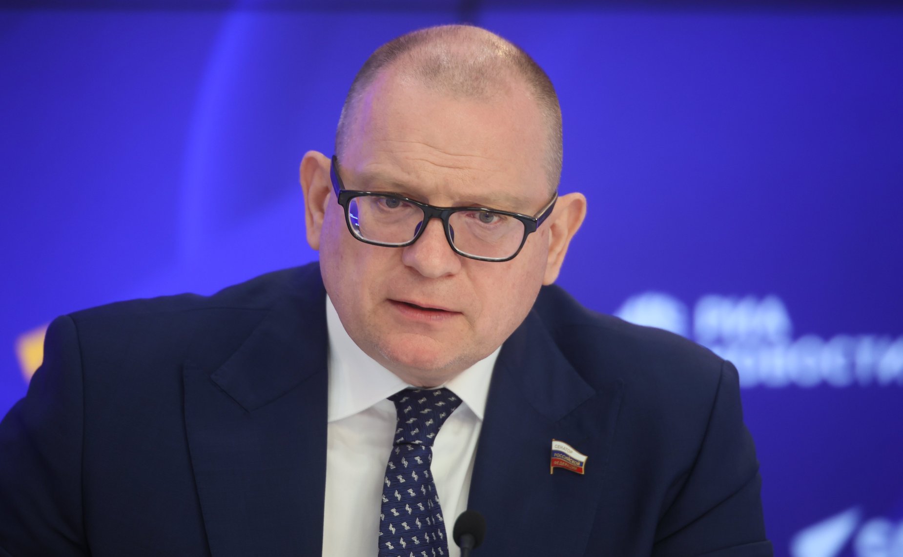 Пресс-конференция заместителя председателя Комитета СФ по экономической политике Константина Долгова