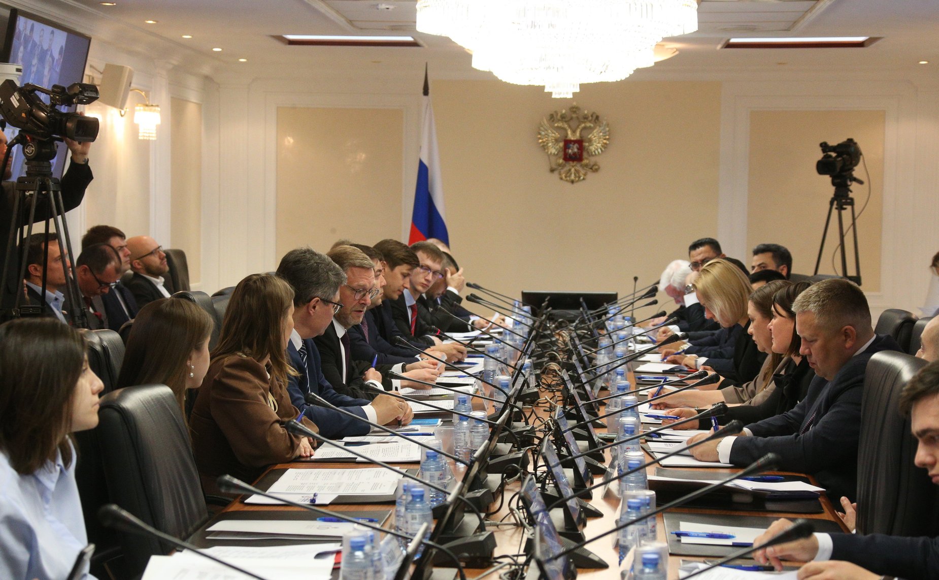 Дискуссионная площадка №1 «Роль международного молодёжного сотрудничества в повышении уровня межнационального (межэтнического) и межконфессионального согласия в молодёжной среде»