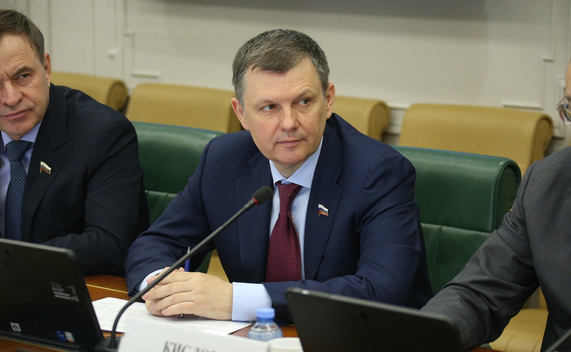 Александр Наролин