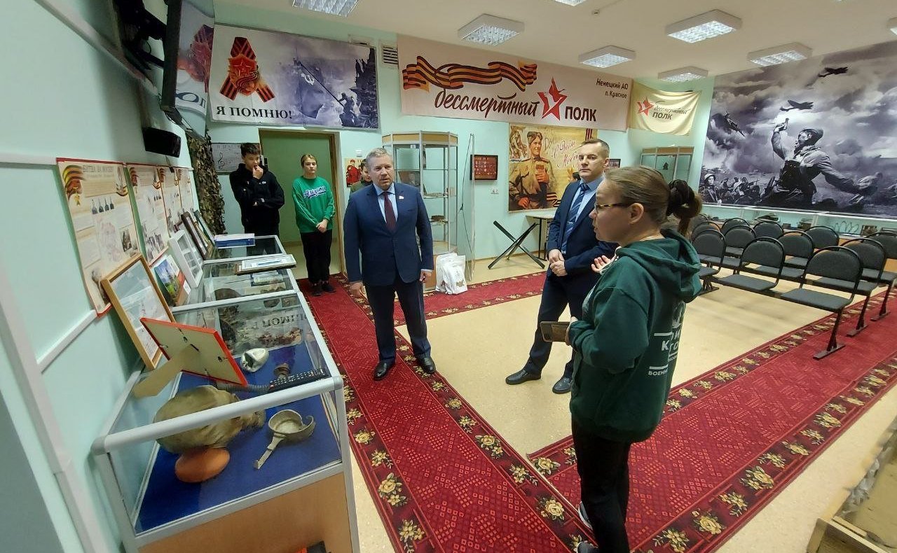 Денис Гусев побывал в посёлке Красное муниципального образования «Приморско-Куйский сельсовет» Заполярного района Ненецкого АО