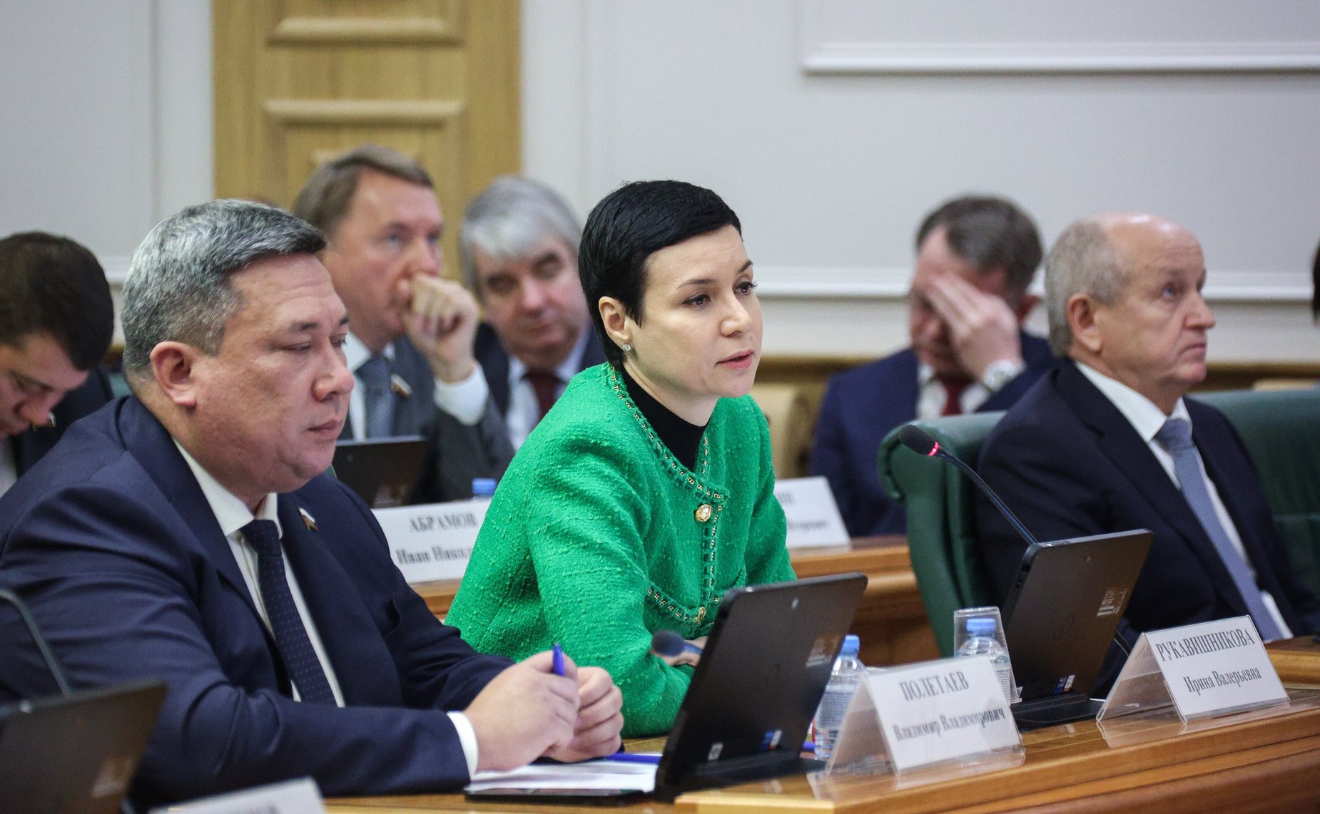 Встреча сенаторов Российской Федерации с Министром юстиции РФ Константином Чуйченко в формате «Открытого диалога»