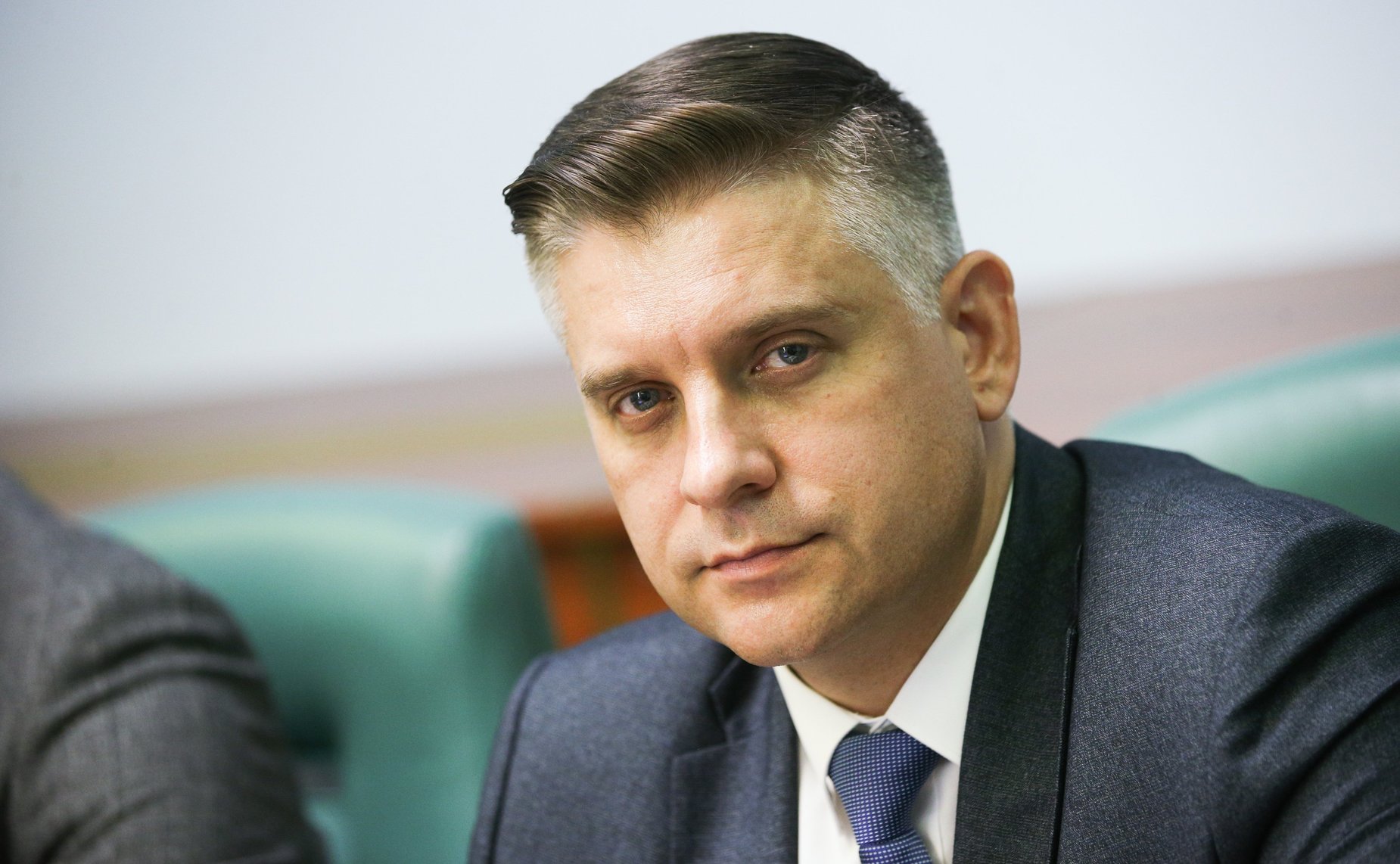 Юрий Архаров