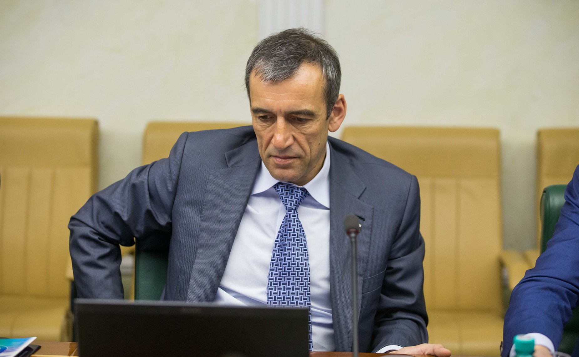 Заседание Комитета СФ по экономической политике Власенко