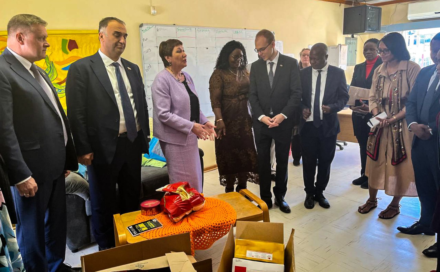 Делегация Совета Федерации во главе с Еленой Перминовой в ходе визита в Намибию была принята Председателем Национального Собрания Намибии Питером Качавиви