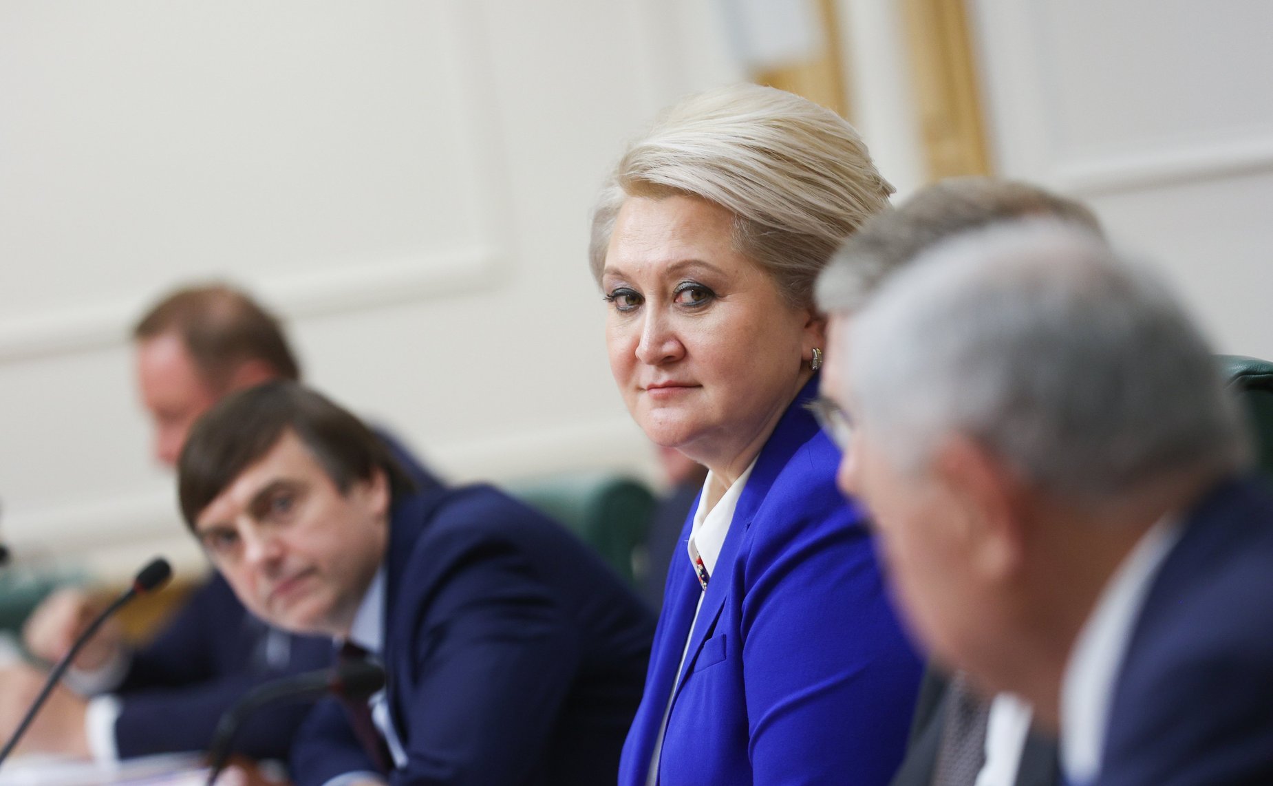 Расширенное заседание Комитета Совета Федерации по науке, образованию и культуре по вопросам обеспечения общеобразовательных организаций учебниками