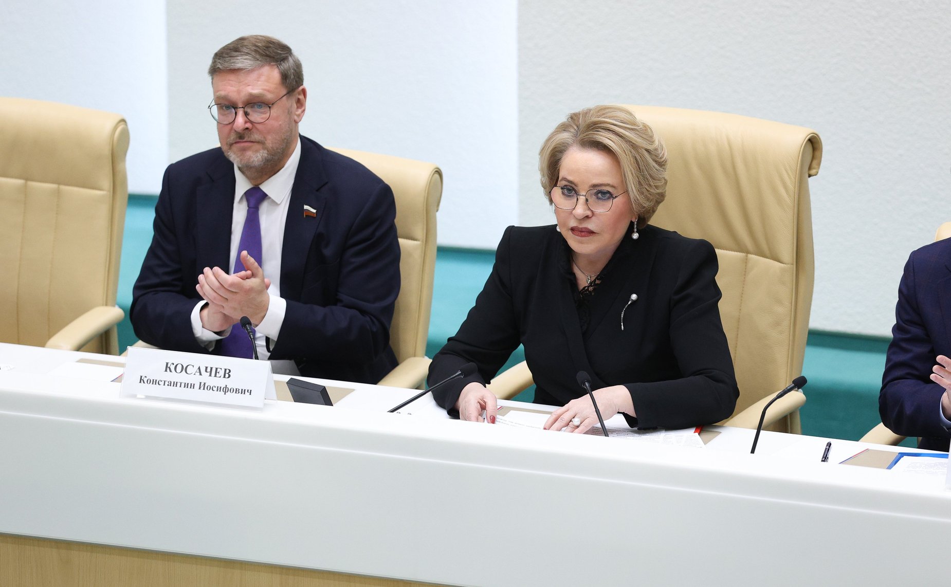 Председатель Совета Федерации Валентина Матвиенко провела встречу с деятелями театрального искусства