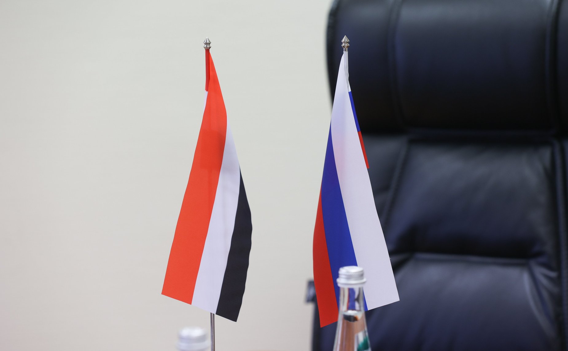 Ильяс Умаханов провел встречу с Чрезвычайным и Полномочным Послом Йеменской Республики в РФ Ахмедом Салемом Аль-Вахейши