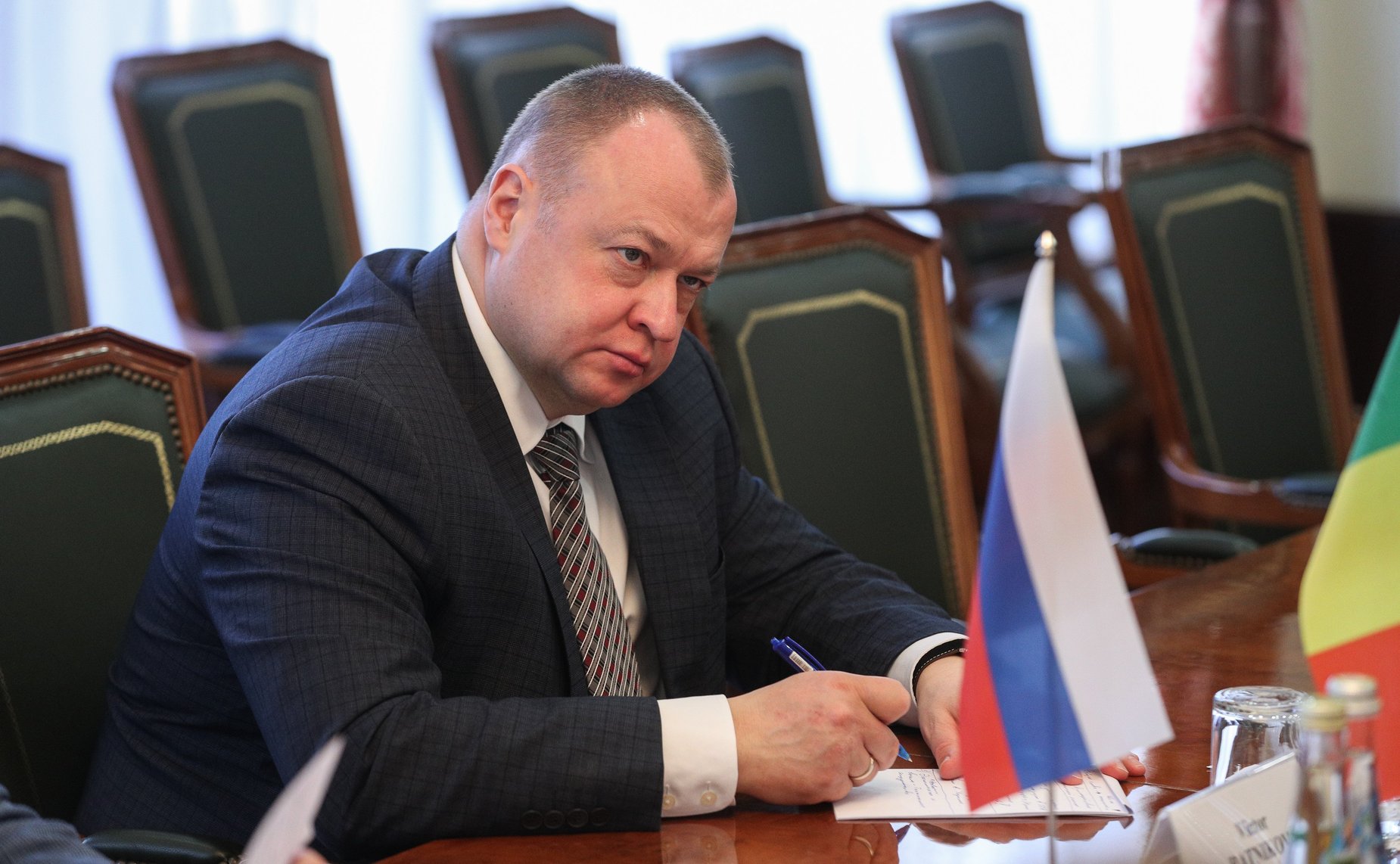 Встреча председателя Комитета СФ по международным делам Григория Карасина с Чрезвычайным и Полномочным Послом Республики Мали в РФ Х. Самаке