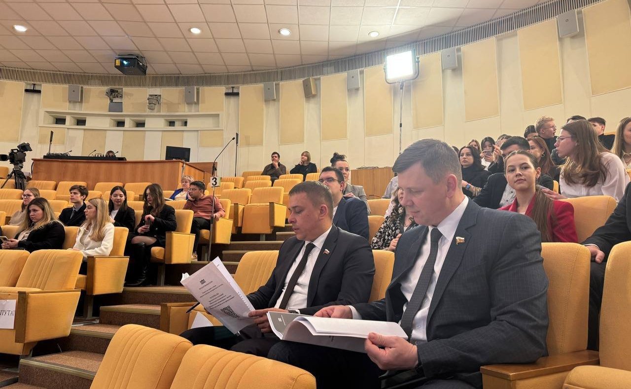 Айрат Гибатдинов выступил в ходе парламентских слушаний на тему «Обеспечение безопасности в образовательных организациях: анализ проблем и предложения по их преодолению»