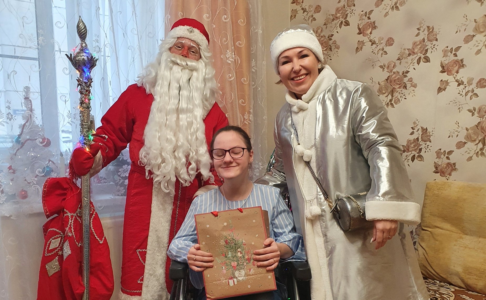 Александр Ракитин принял участие в благотворительной акции «Елка желаний»