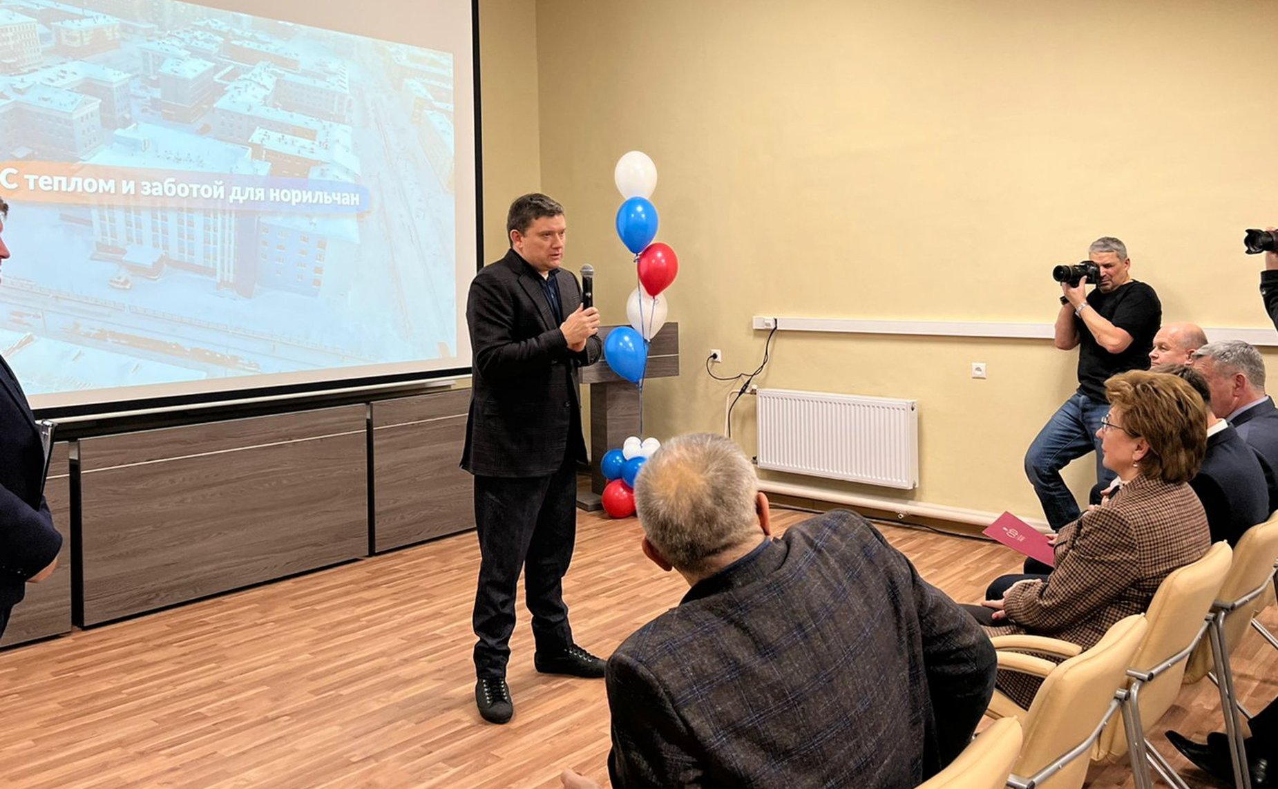 Заместители Председателя Совета Федерации Галина Карелова и Николай Журавлев приняли участие в открытии комплексного центра социального обслуживания населения «Норильский» после капитального ремонта