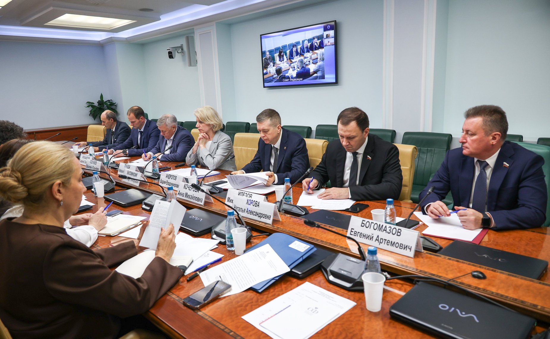 Совещание Комитета СФ по федеративному устройству, региональной политике, местному самоуправлению и делам Севера «О типовом строительстве социальных объектов»