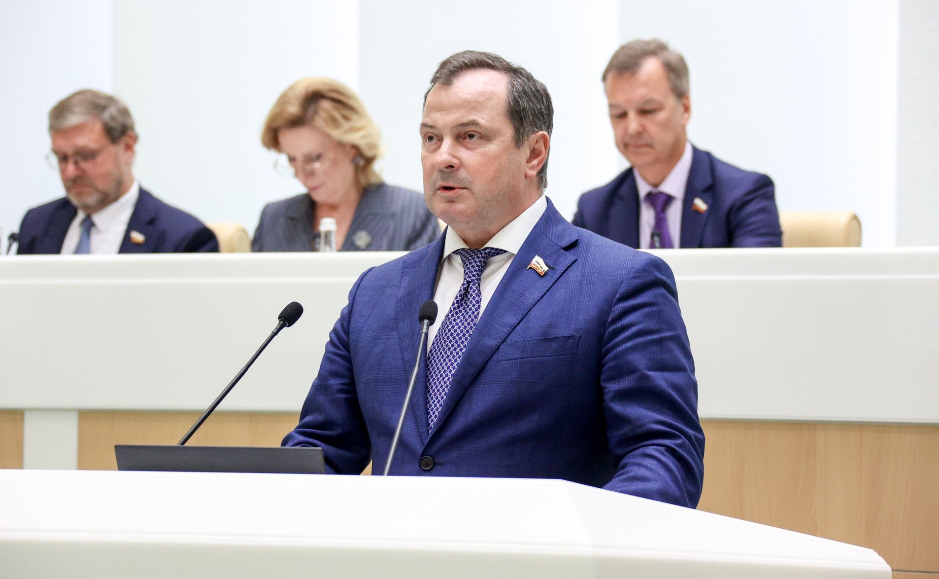 Юрий Федоров