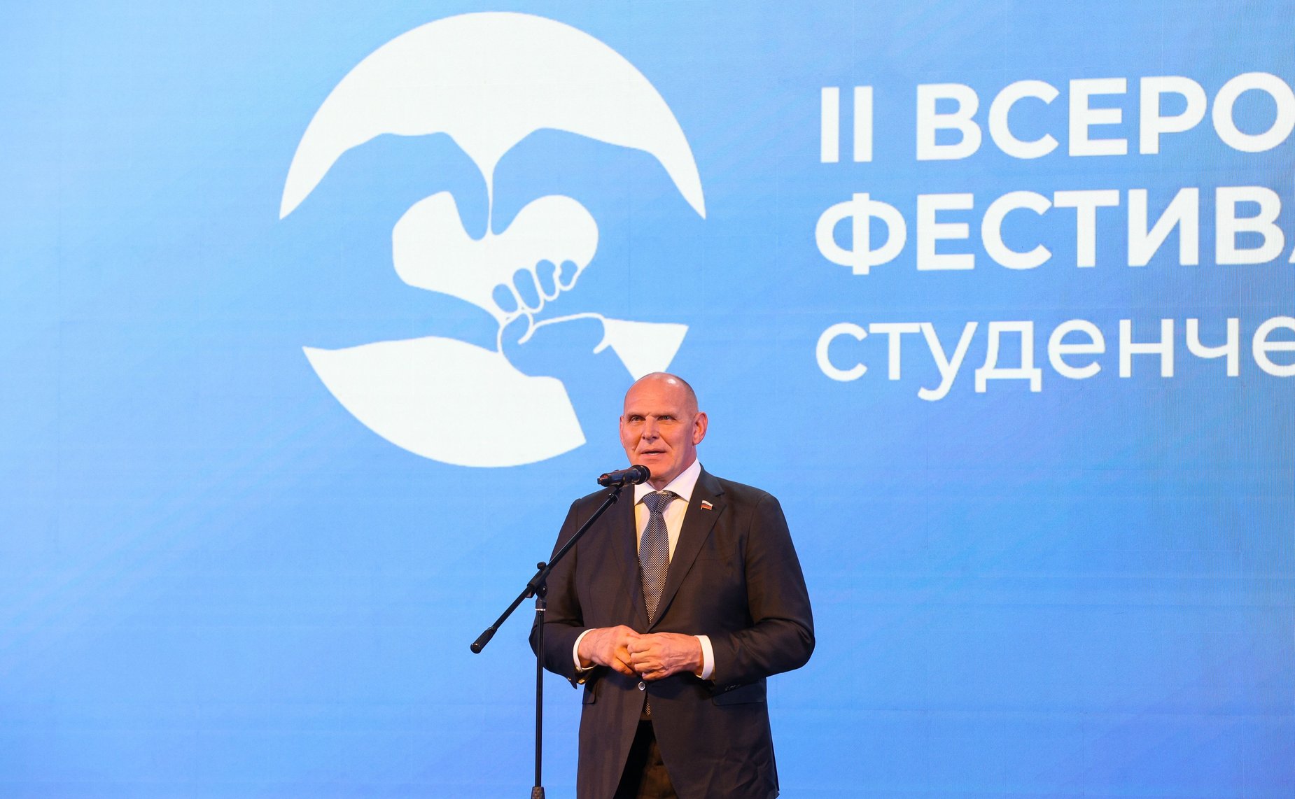 Александр Карелин