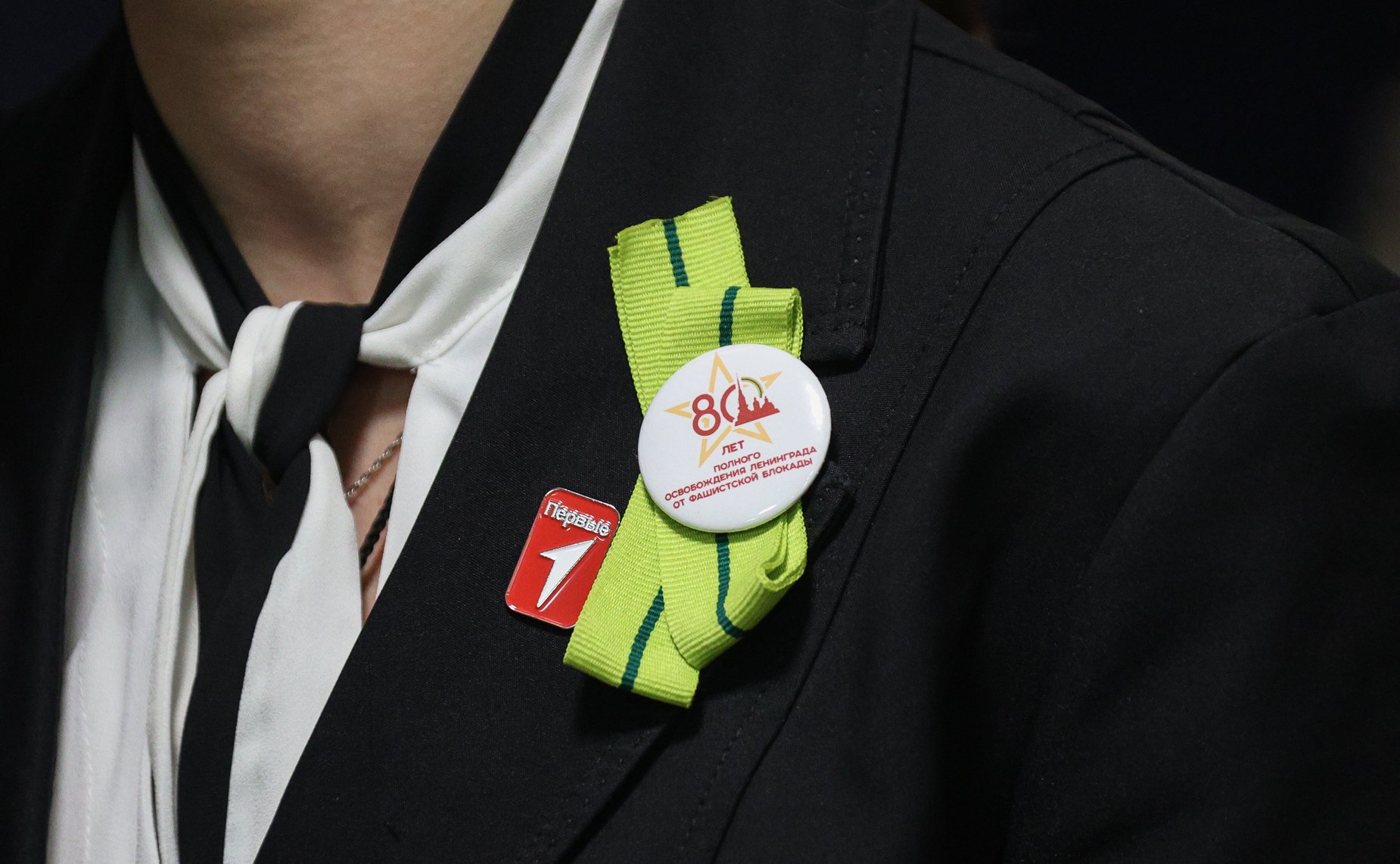 В Совете Федерации открылась выставка картин победителей конкурса детского рисунка, посвященного 80-летию прорыва блокады Ленинграда «Жизнь, деленная на граммы»