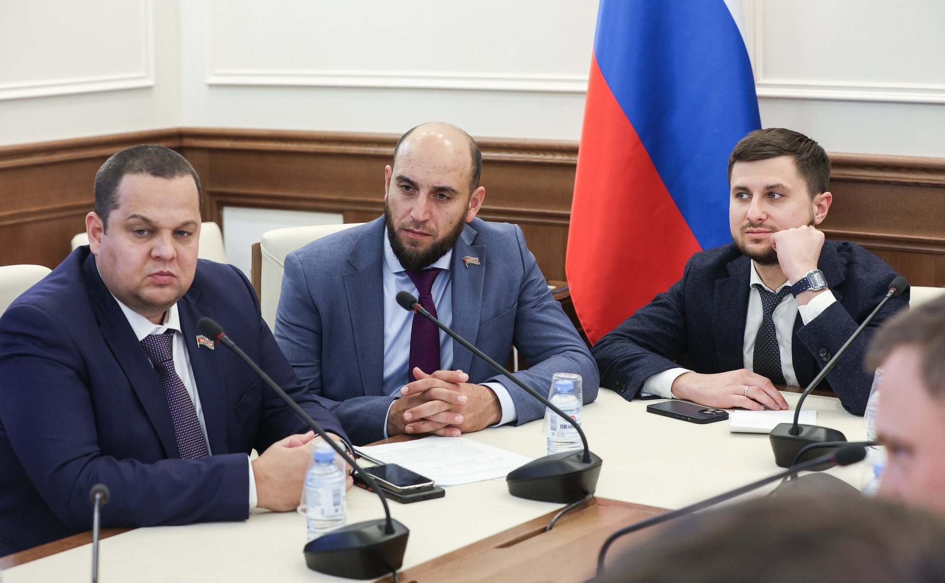 Встреча члена Комитета СФ по аграрно-продовольственной политике и природопользованию Алексея Кондратенко с руководством Палаты молодых законодателей при Совете Федерации ФС РФ