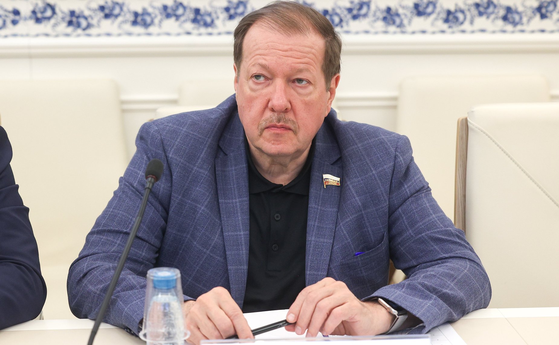 Александр Русаков