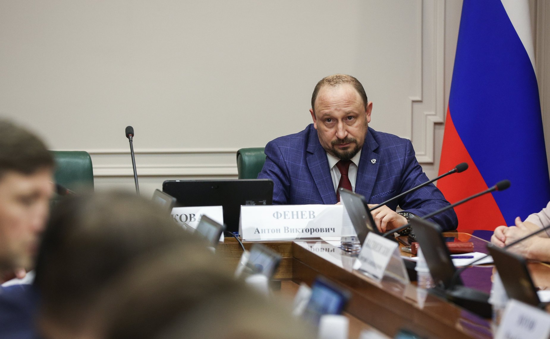 Круглый стол Комитета Совета Федерации по экономической политике на тему «О мерах по развитию использования электротранспортных средств и созданию необходимой инфраструктуры»