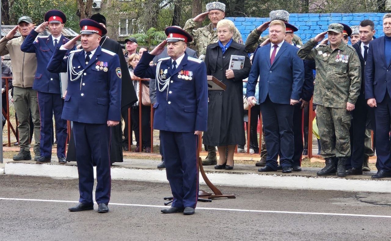 Ольга Бас в ходе поездки в регион посетила ГБОУ ЛНР «Республиканский казачий кадетский корпус имени маршала авиации Александра Ефимова»