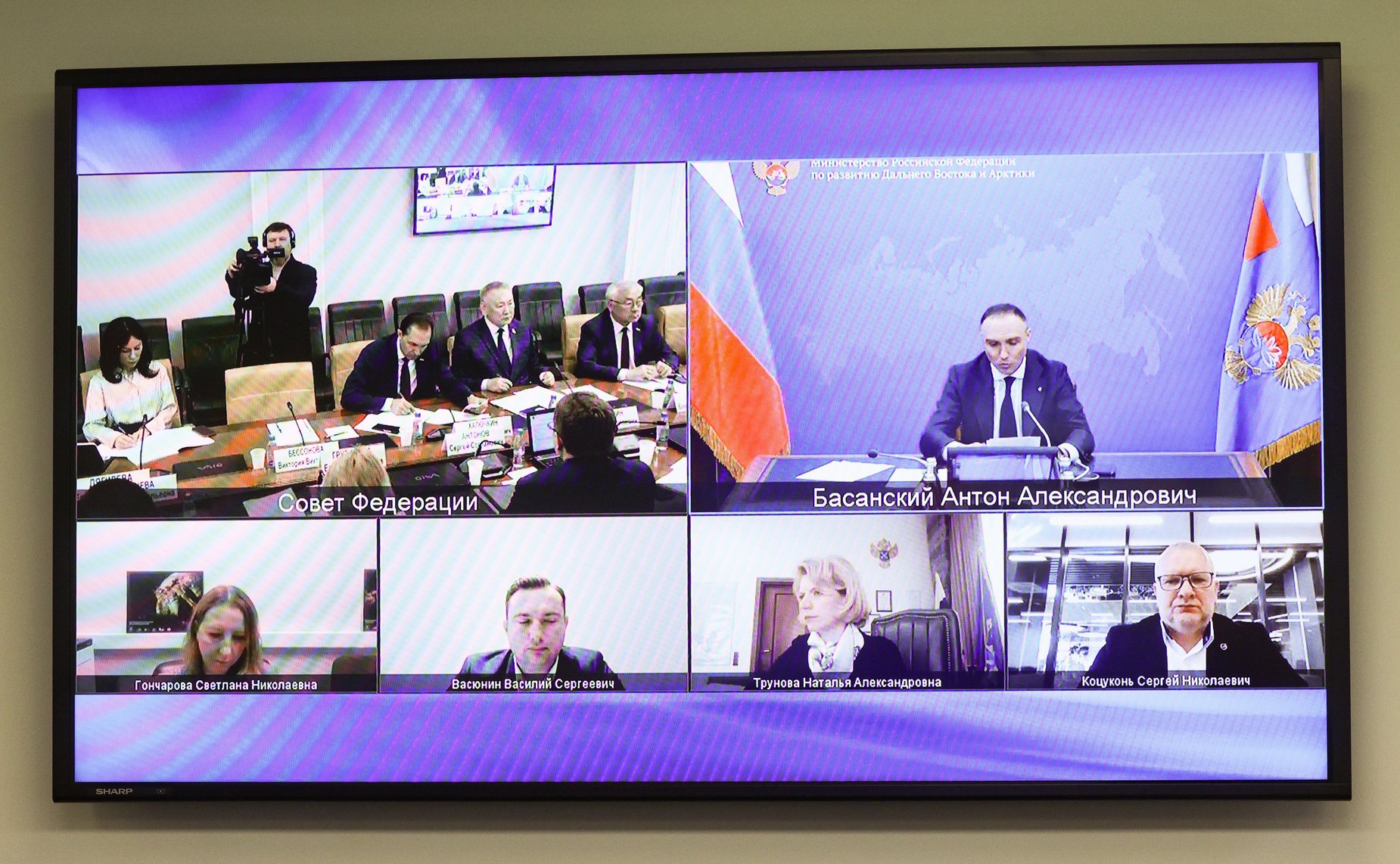 Совещание на тему «Развитие научно-технологического, инновационного и промышленного потенциалов Дальнего Востока»