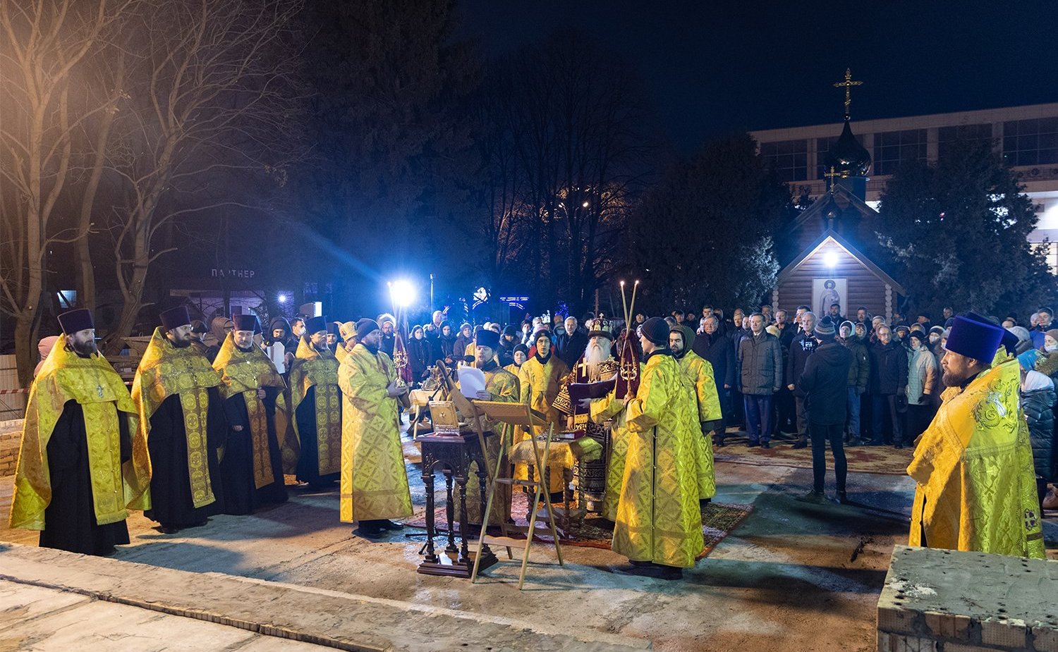 Сергей Рябухин в ходе поездки в регион принял участие в мероприятиях, посвященных увековечиванию памяти святого Александра Невского