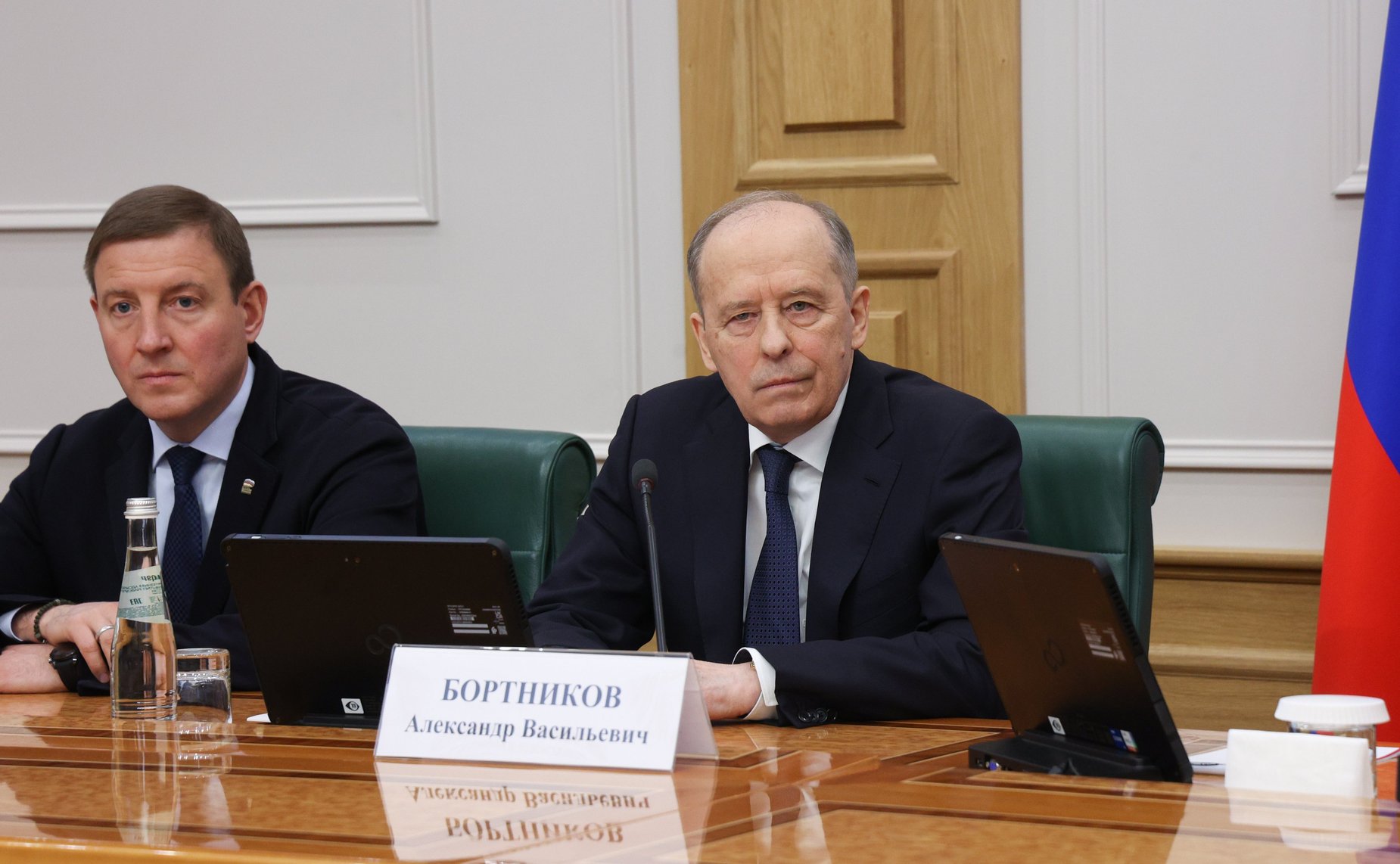 Состоялись консультации комитетов Совета Федерации по предложенной Президентом России кандидатуре на должность Директора Федеральной службы безопасности