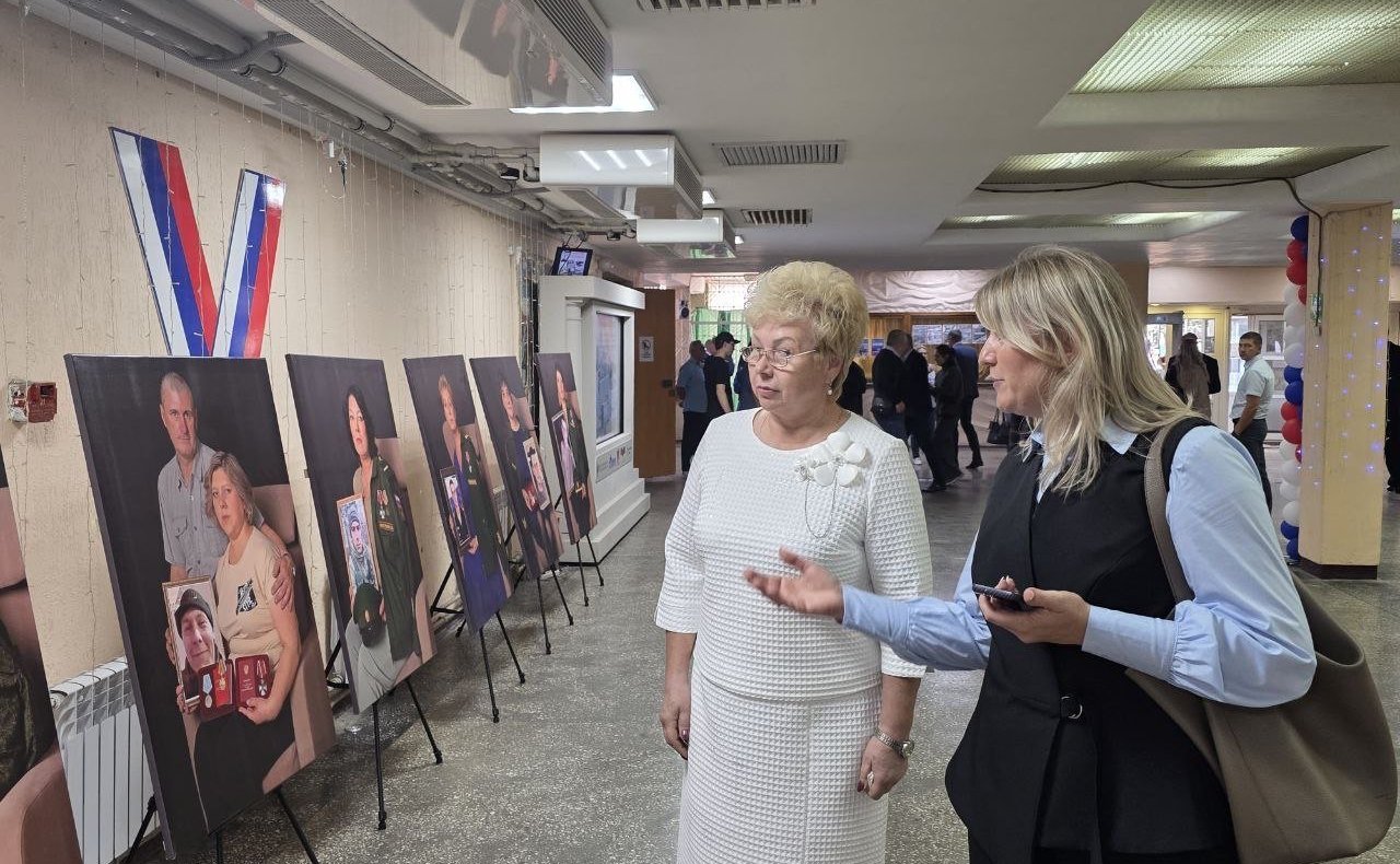 Ольга Бас в ходе поездки в регион приняла участие в торжественном мероприятии
