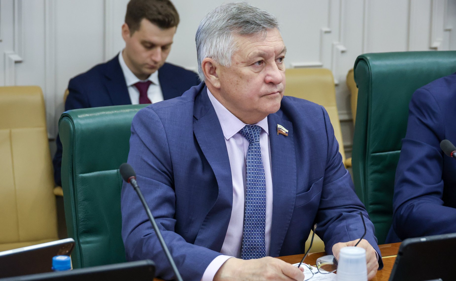 Круглый стол на тему «Сбалансированное развитие энергетического комплекса на территории Дальневосточного федерального округа с учетом перехода на механизмы конкурентного рынка в условиях роста спроса на электрическую энергию»