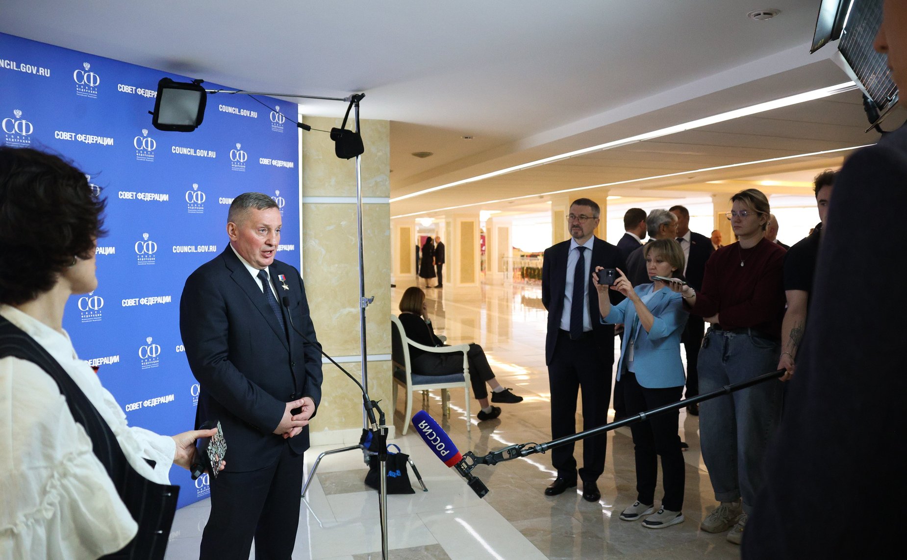 Пресс-подход Губернатора Волгоградской области Андрея Бочарова