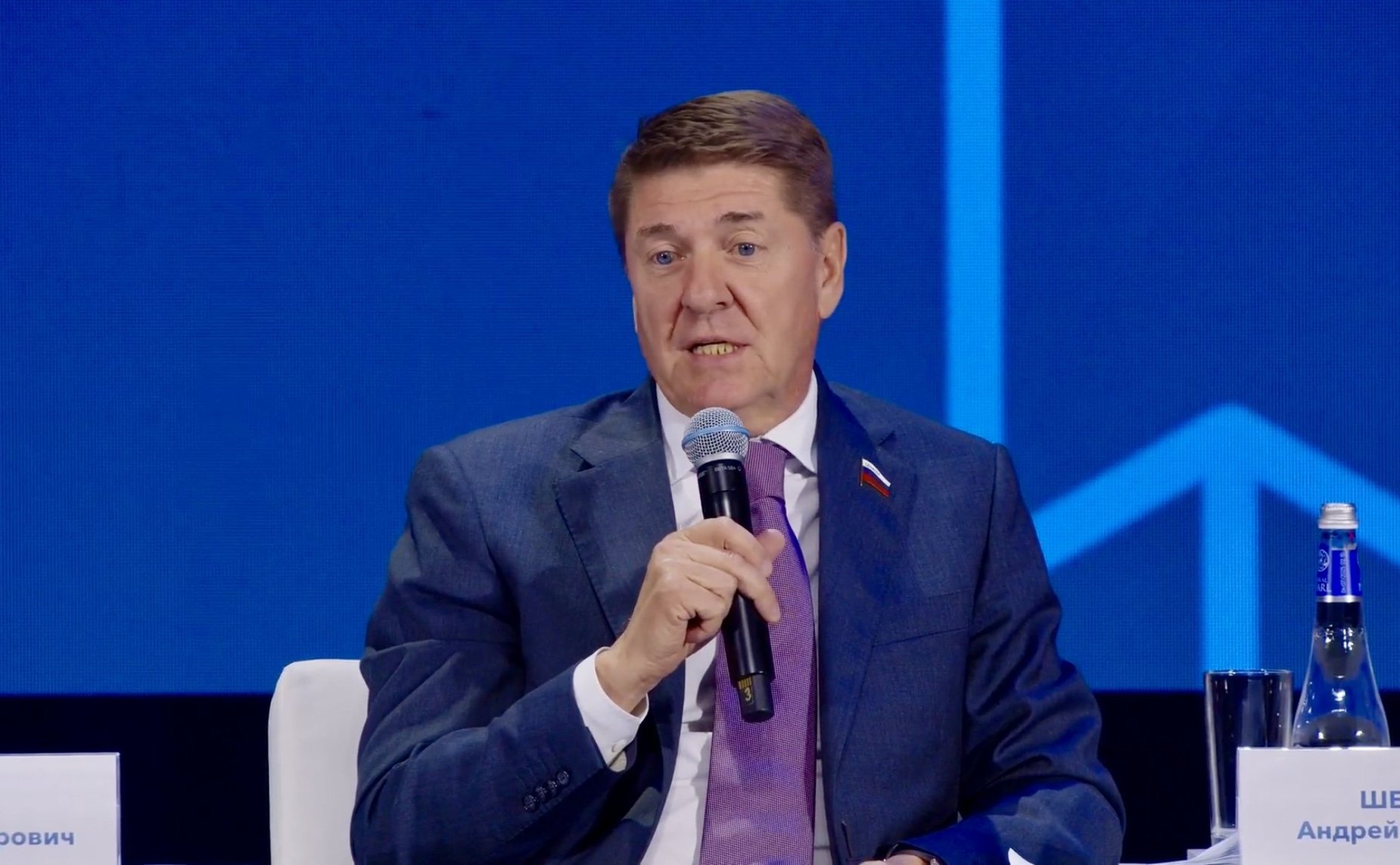 Председатель Комитета СФ по федеративному устройству, региональной политике, МСУ и делам Севера Андрей Шевченко выступил на Всероссийском форуме развития жилищно-коммунального хозяйства на тему «Совершенствование управления жилищным фондом»