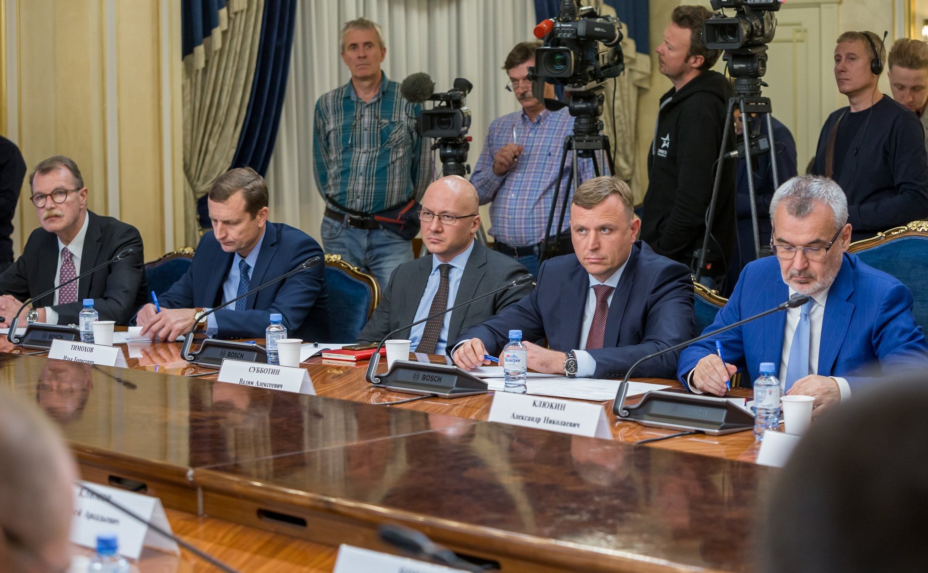 Заседание Временной комиссии СФ по защите государственного суверенитета и предотвращению вмешательства во внутренние дела РФ