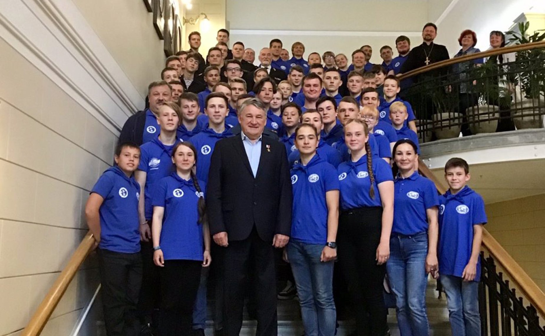 Ю. Воробьев встретился с участниками межрегиональной экспедиции «Вместе по Русскому Северу»