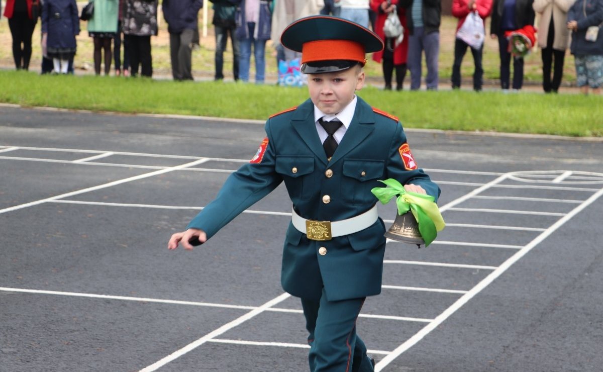 Ю. Воробьев провел для кадетов школы «Корабелы Прионежья» урок патриотического воспитания