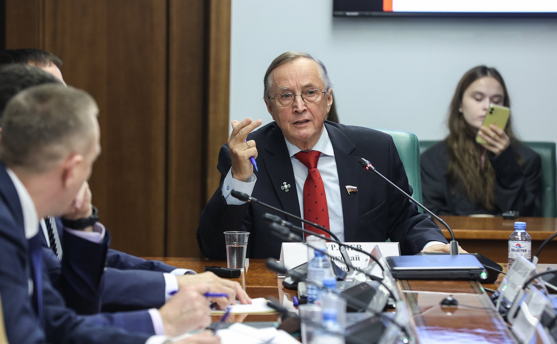 Круглый стол Комитета СФ по конституционному законодательству и государственному строительству «Глобальная схватка за ценности и информационная политика: внешние и внутренние аспекты»