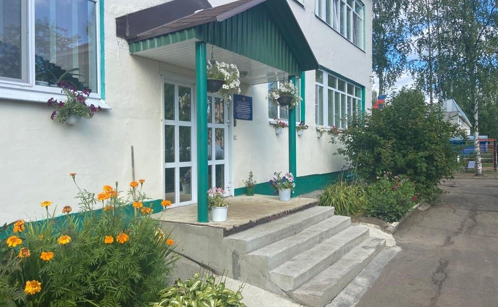 Елена Шумилова посетила в Сыктывкаре «Детский дом №3 для детей-сирот и детей, оставшихся без попечения родителей», провела беседу с детьми и персоналом