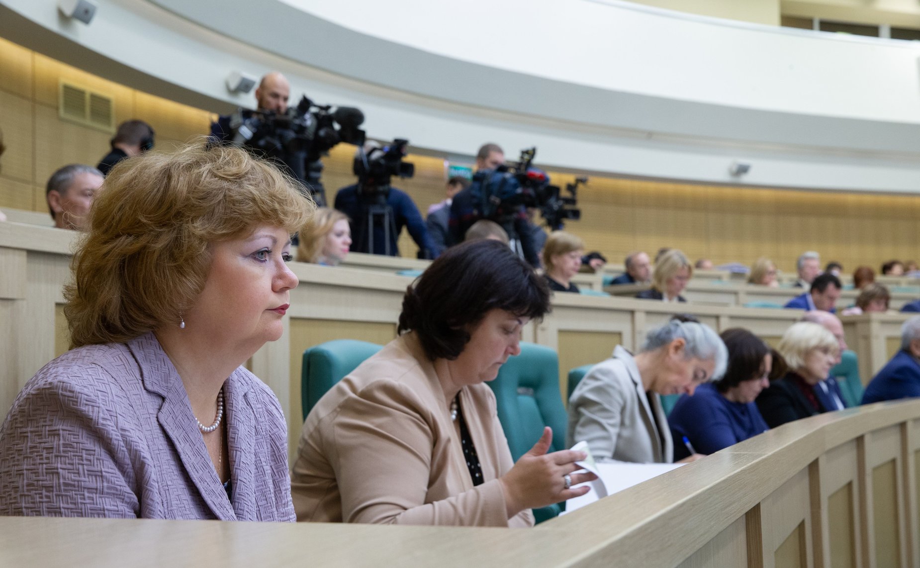 Парламентские слушания по обсуждению проекта бюджета на 2019 г. и на плановый период 2020 и 2021 гг