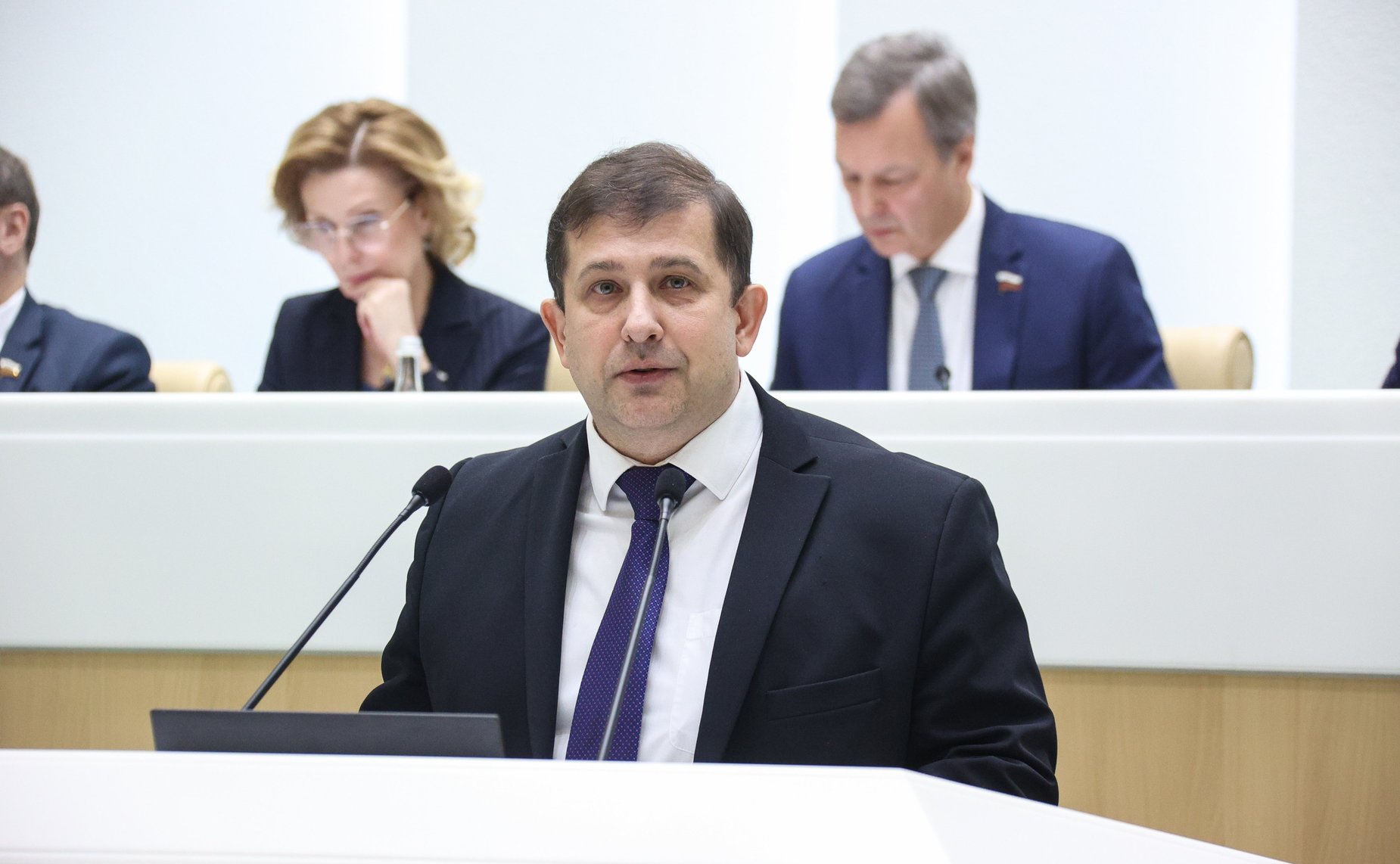 Профессор кафедры российской политики факультета политологии Московского государственного университета им. М.В. Ломоносова, доктор политических наук Андрей Манойло