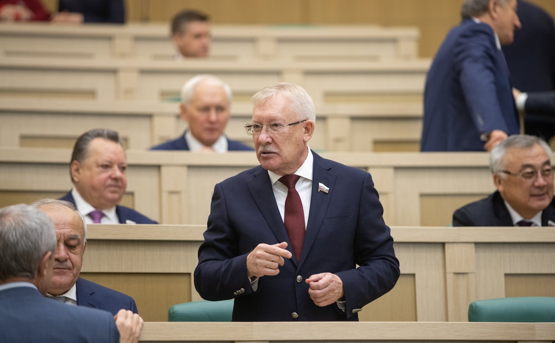 Олег Морозов