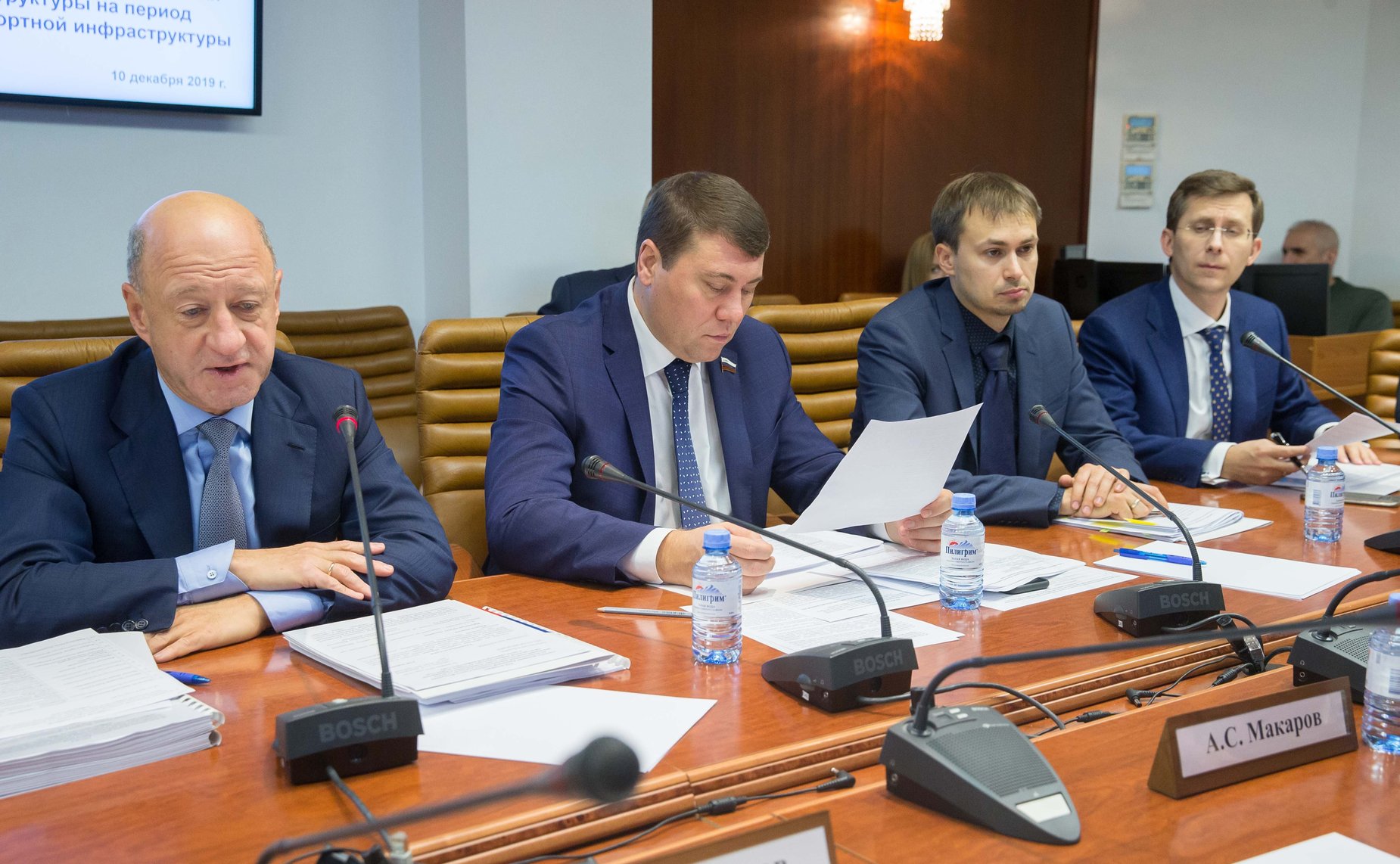 Заседание Временной комиссии СФ по осуществлению парламентского контроля за ходом реализации комплексного плана модернизации и расширения магистральной инфраструктуры на период до 2024 года в части транспортной инфраструктуры