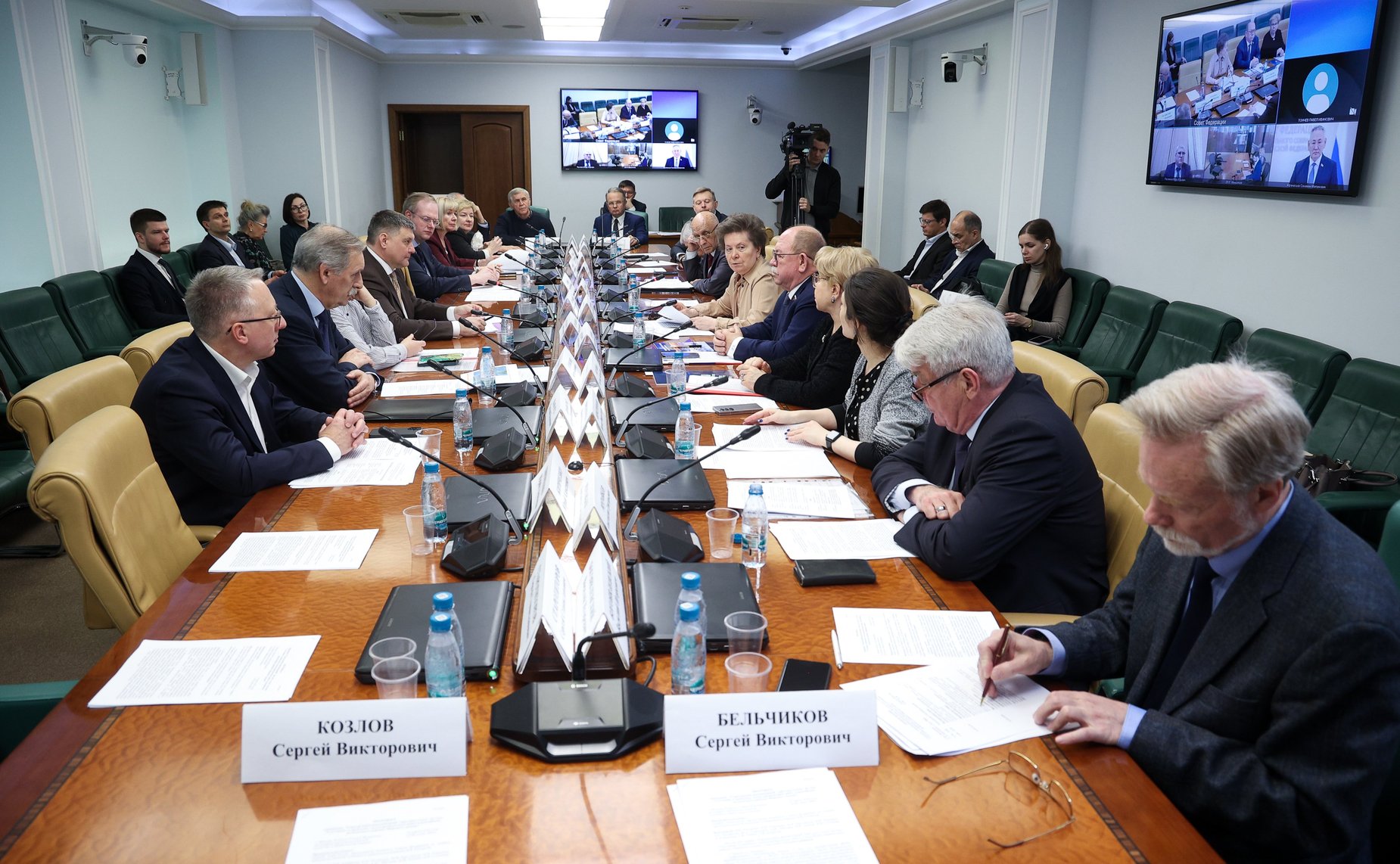 Совещание «О реализации рекомендаций «круглого стола» на тему «Состояние и проблемы геолого-разведочных работ в российских разведочных районах Мирового океана»