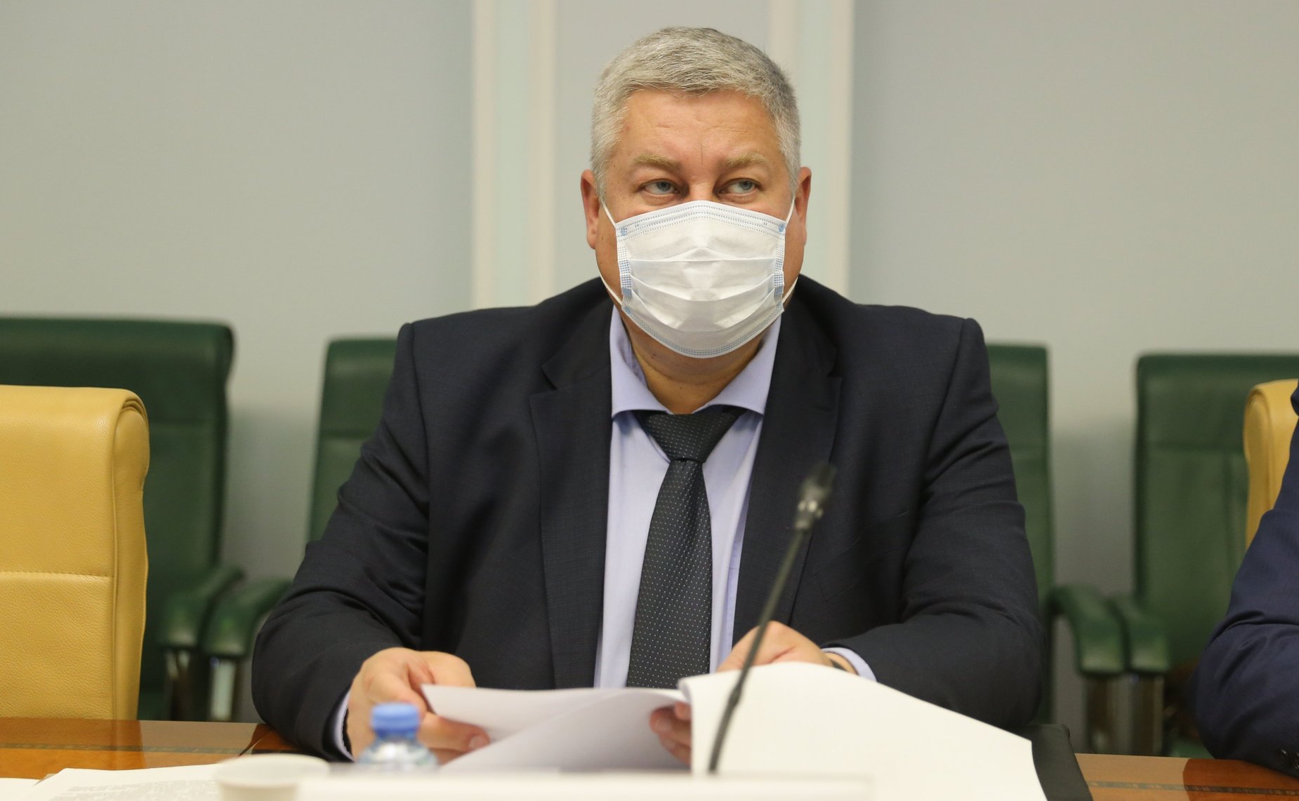 «Круглый стол» на тему «Мониторинг законодательного регулирования отношений собственников земельных участков, находящихся в зоне минимальных расстояний до объектов систем газоснабжения и объектов нефтегазового комплекса»