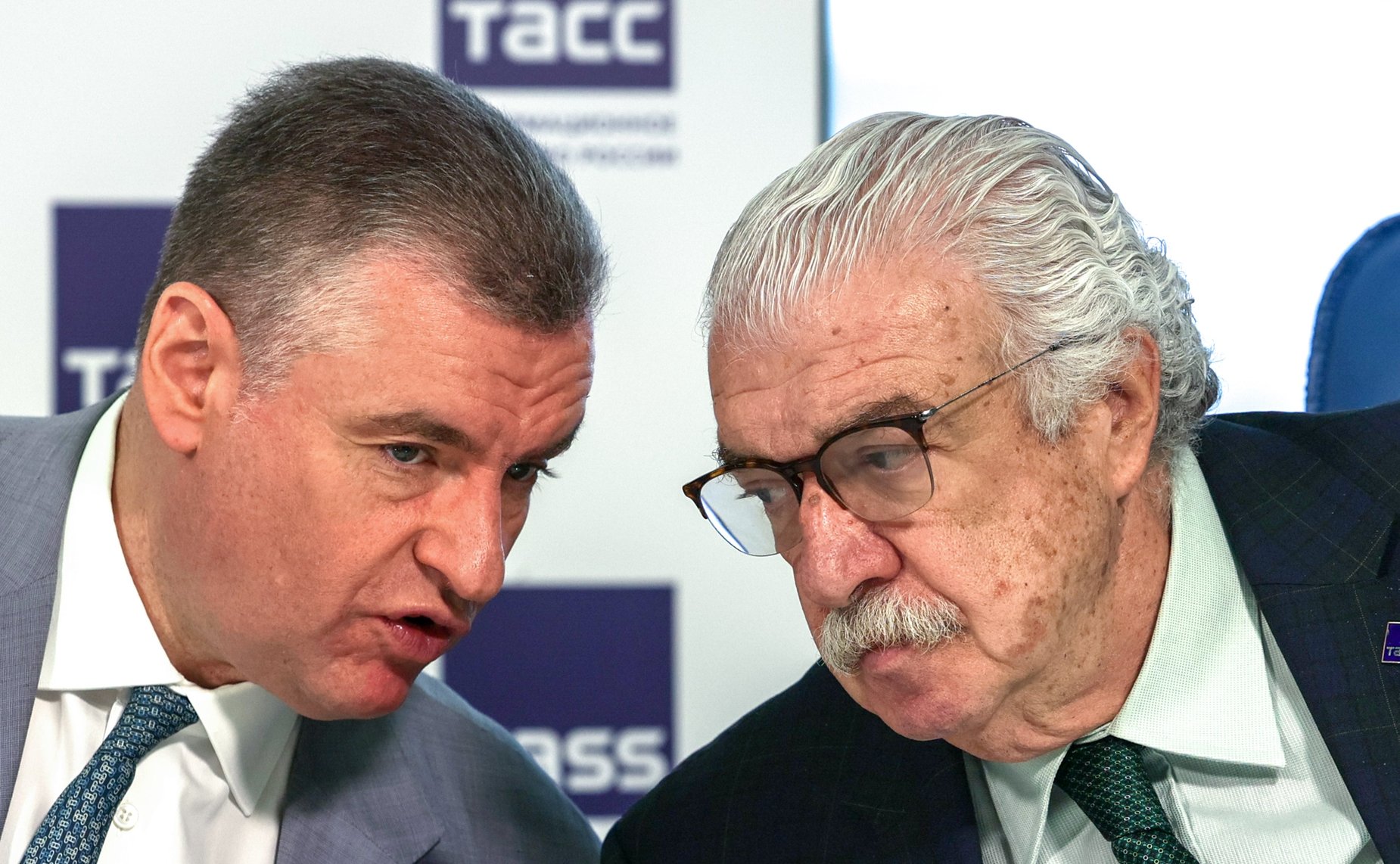 Константин Косачев выступил на круглом столе «Война и мир в XXI веке. Парламентская миротворческая деятельность в контексте трансформации системы международных отношений» (фото ТАСС)