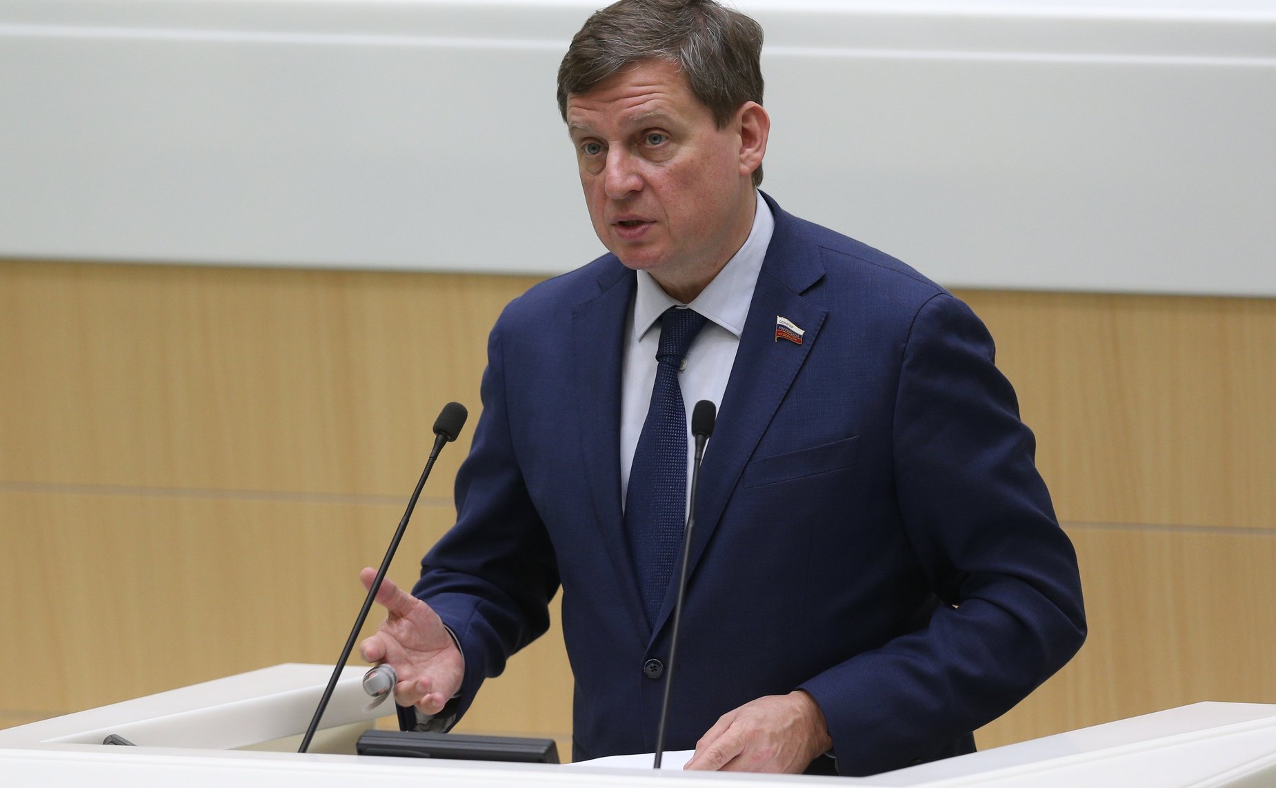 Андрей Епишин