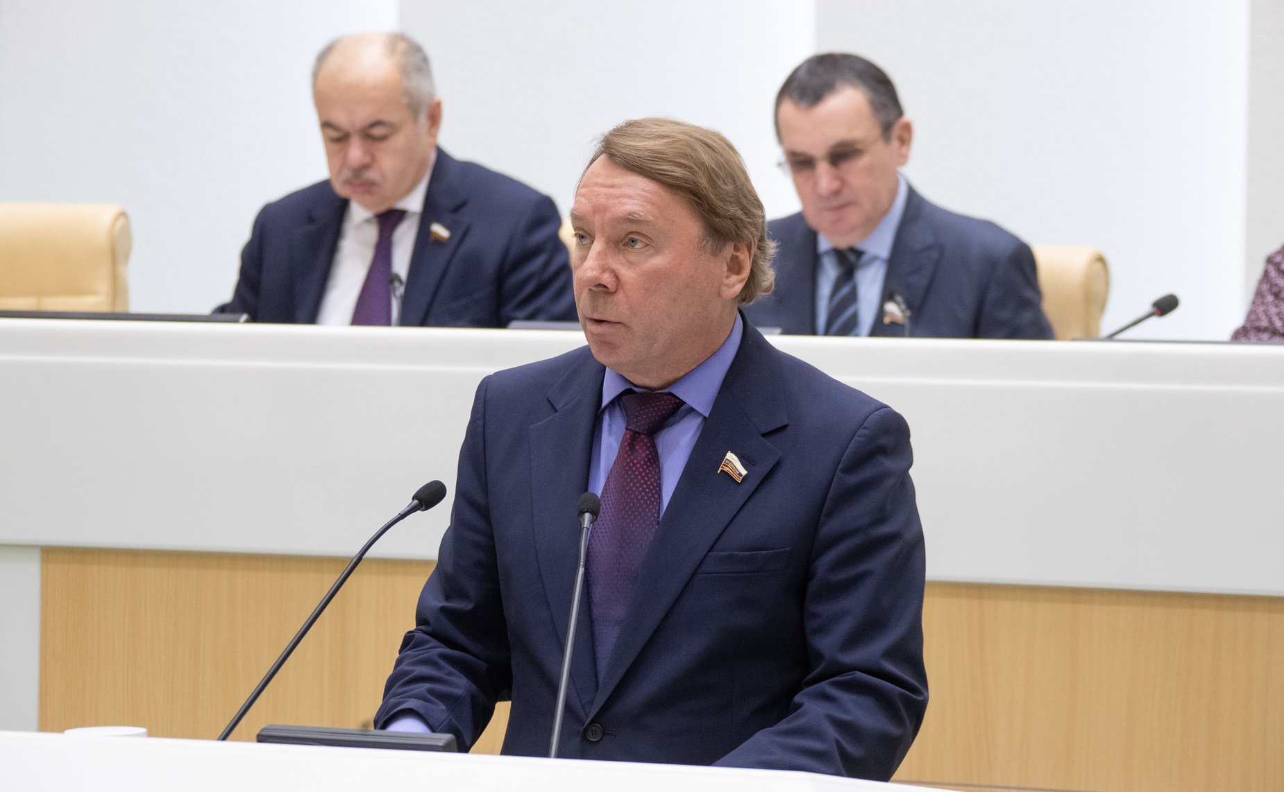 Владимир Кожин